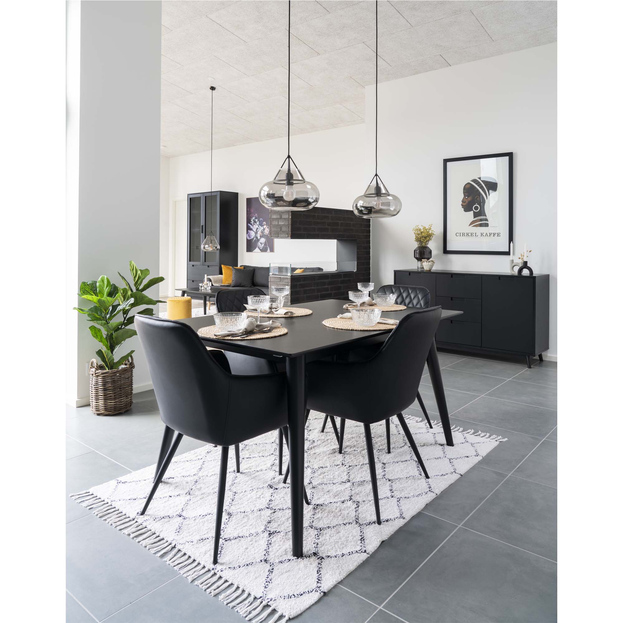 Harbo Dining Chair — Black