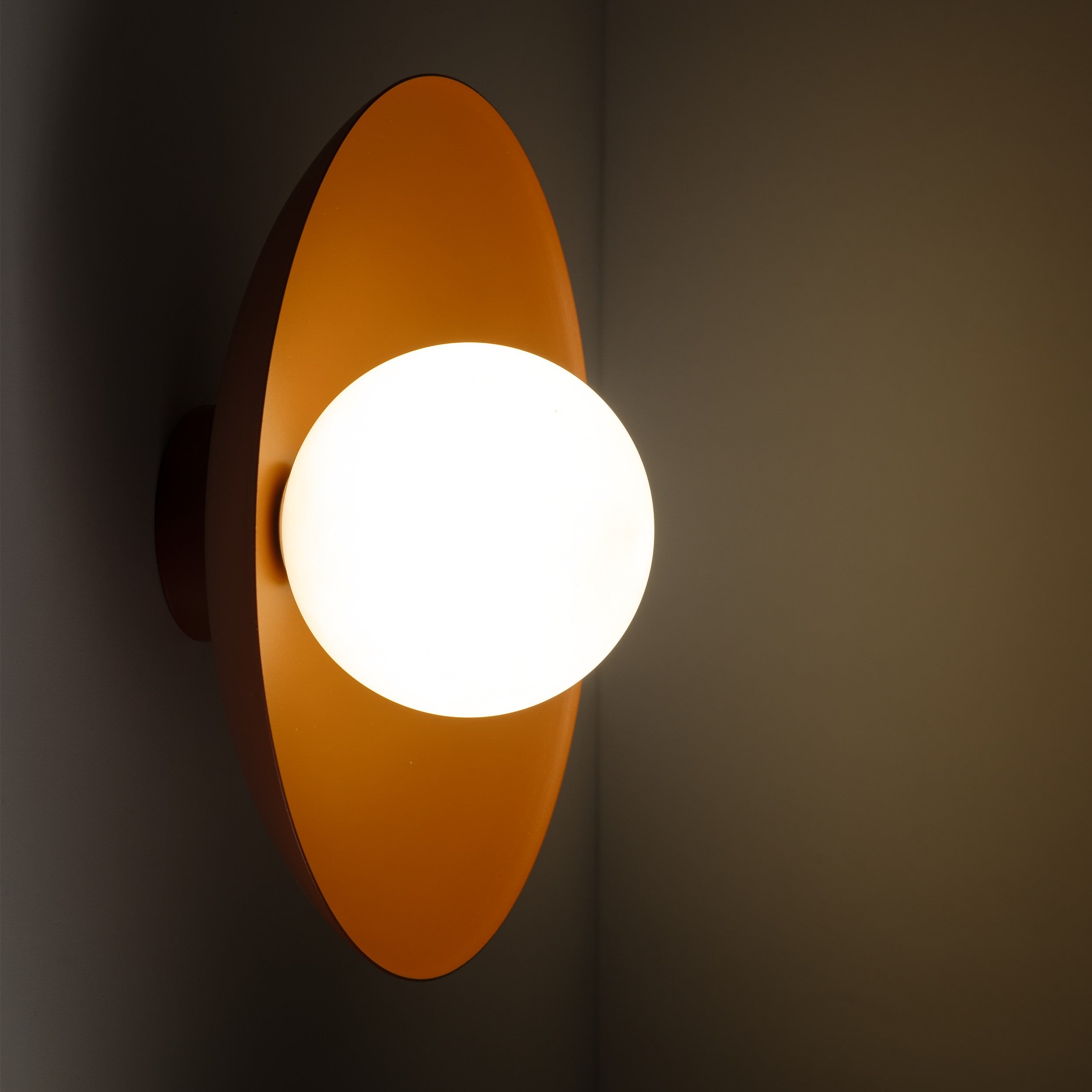 SLATE Wall Sconce – Loft Glass Shade 1xG9
