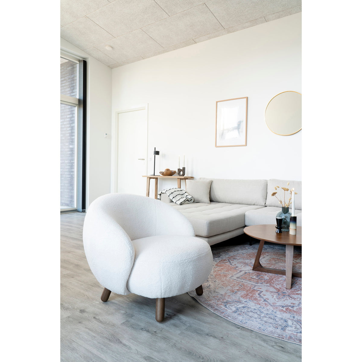 Savona Lounge Chair — White