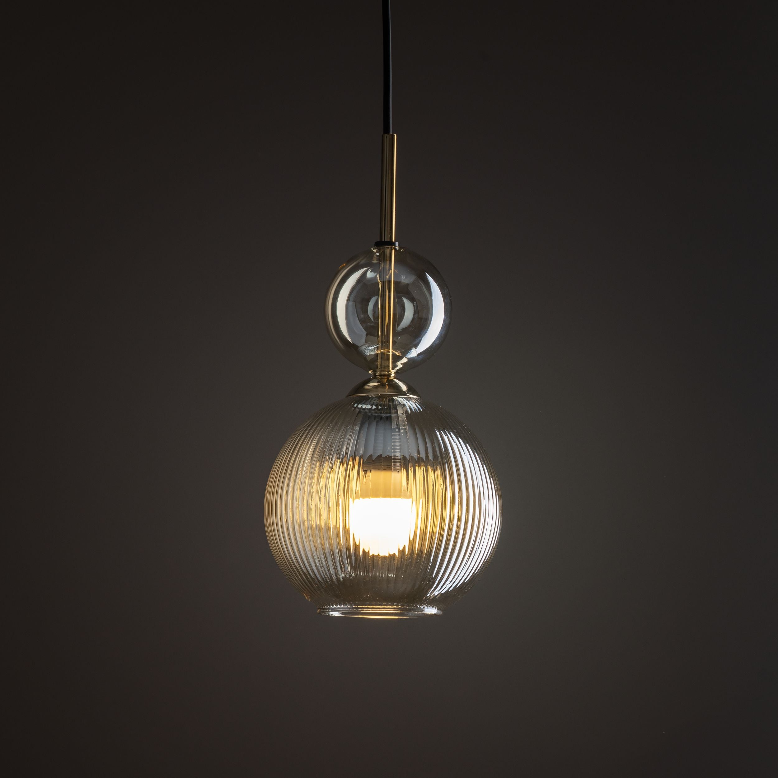 SOPHIA Amber Black Pendant Light – Glamour Clear Glass 1xE14