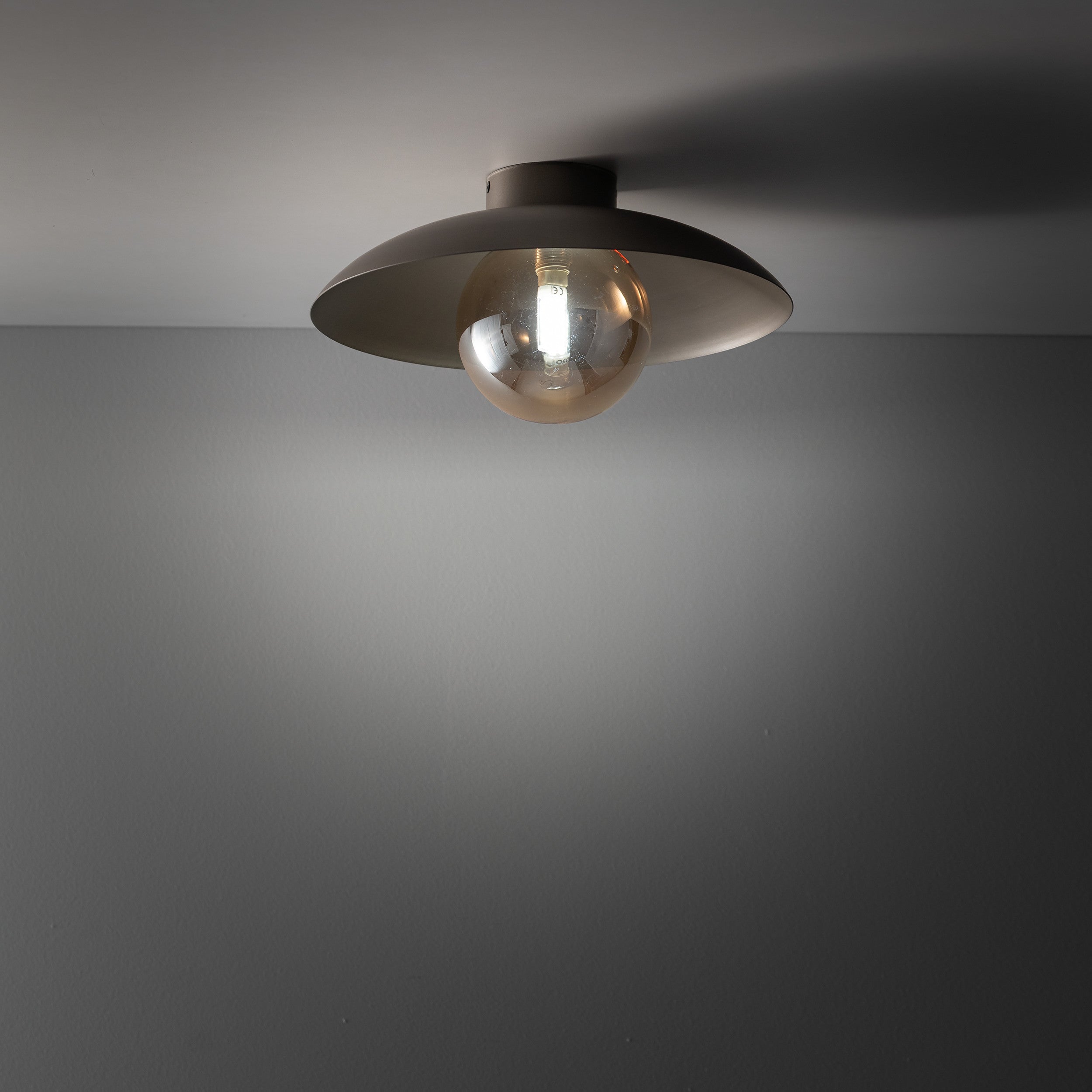 SLATE Wall Sconce – Loft Glass Shade 1xG9