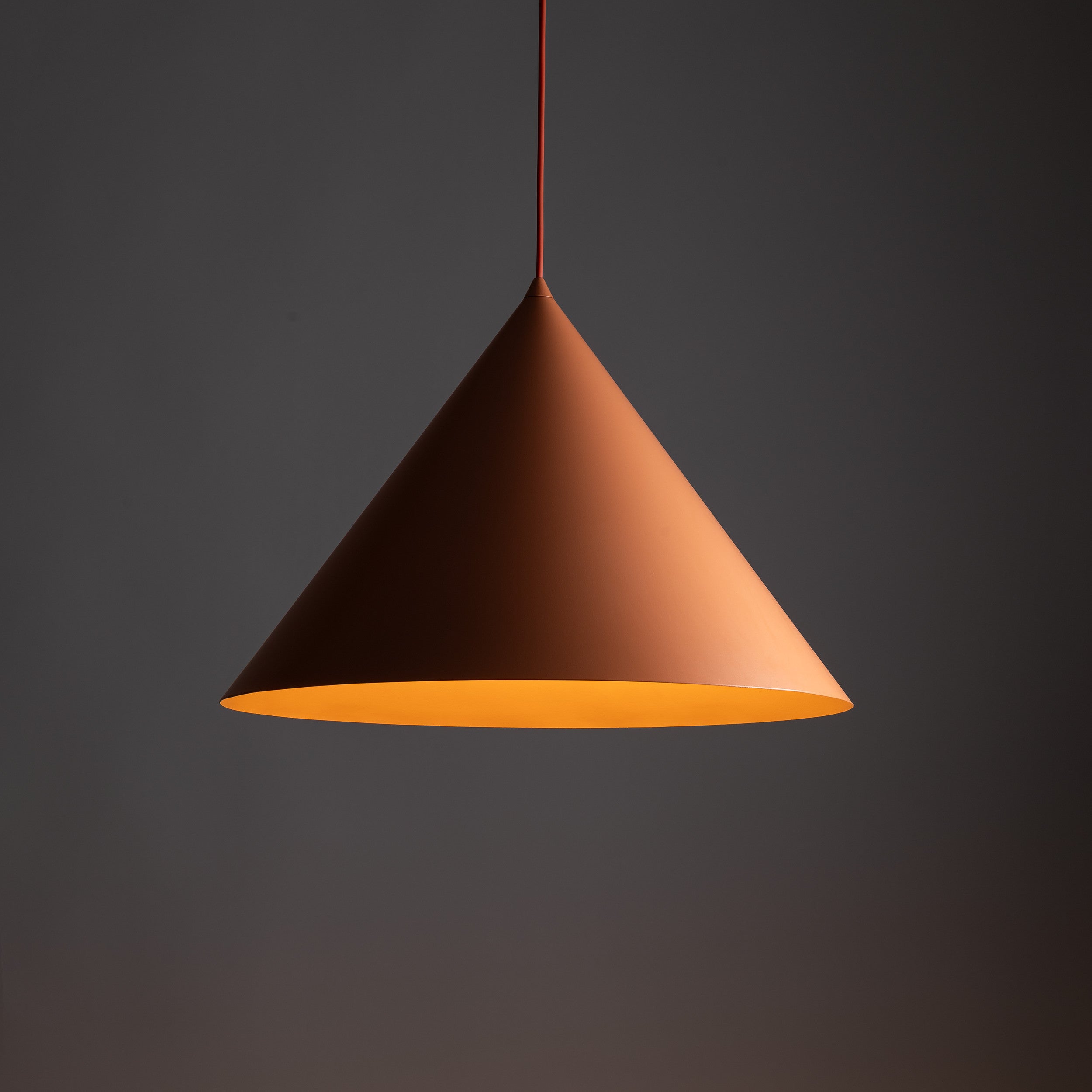 CONO XL Pendant Light – Modern 1xE27