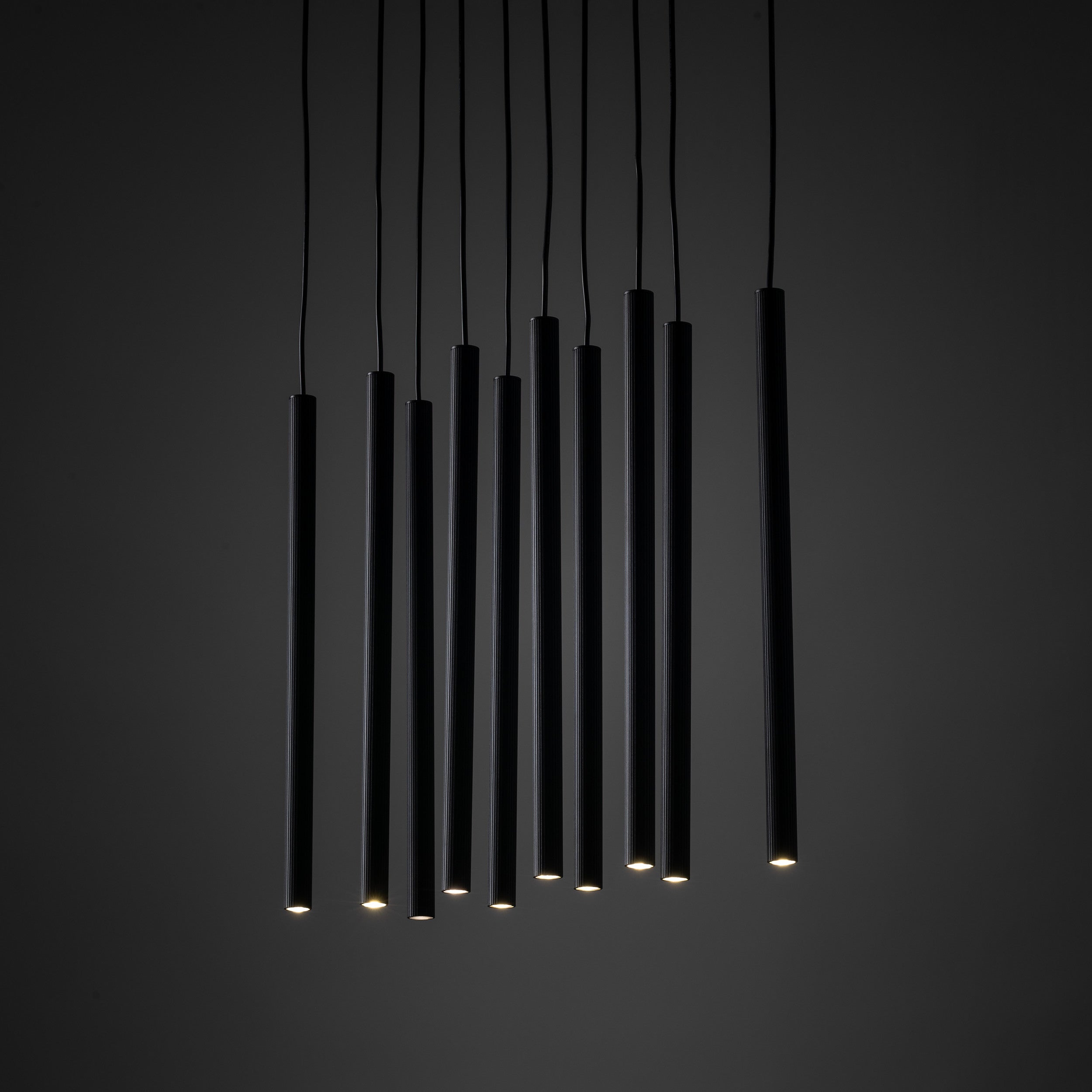 FERRO Linear Chandelier 10xG9 – Industrial