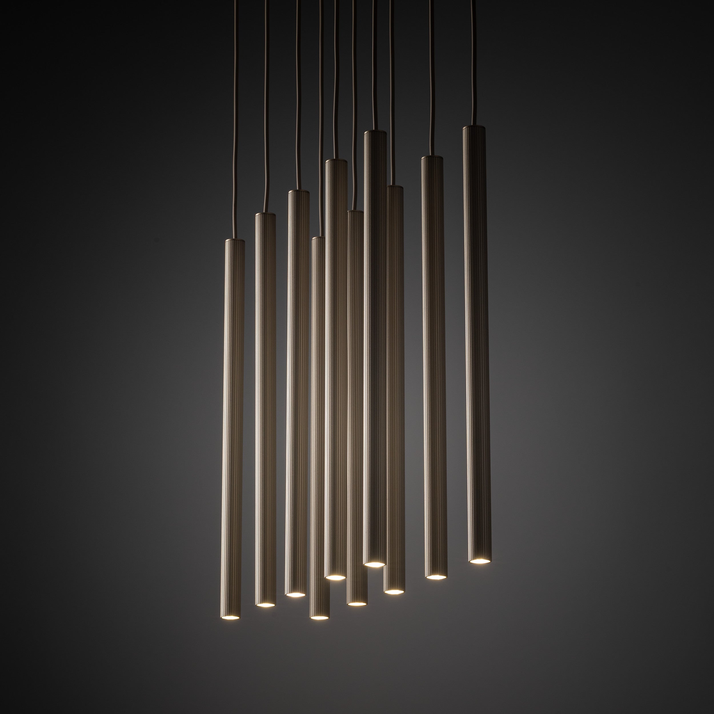 FERRO Linear Chandelier 10xG9 – Industrial