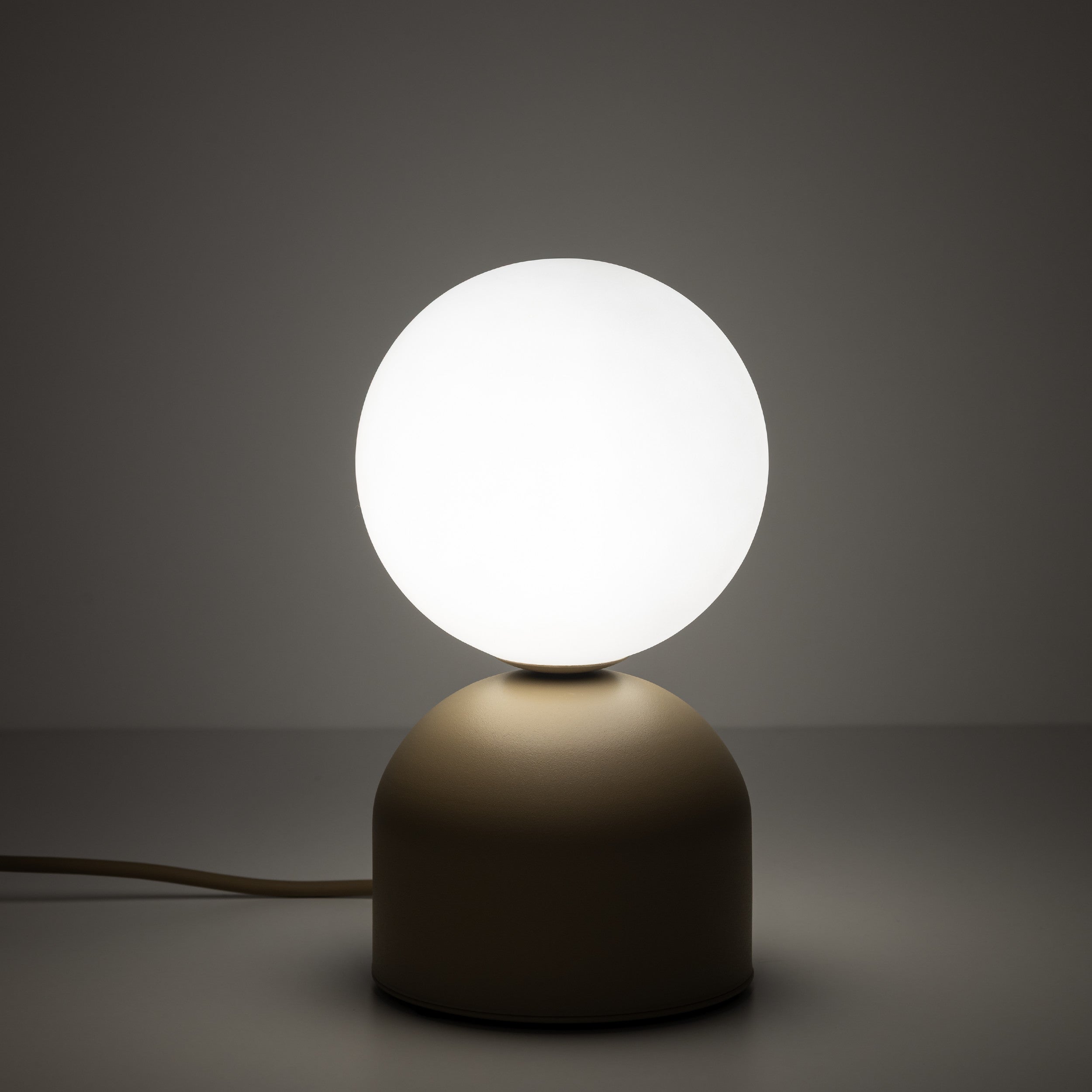 MIKI Big Table Lamp – Modern 1xE27