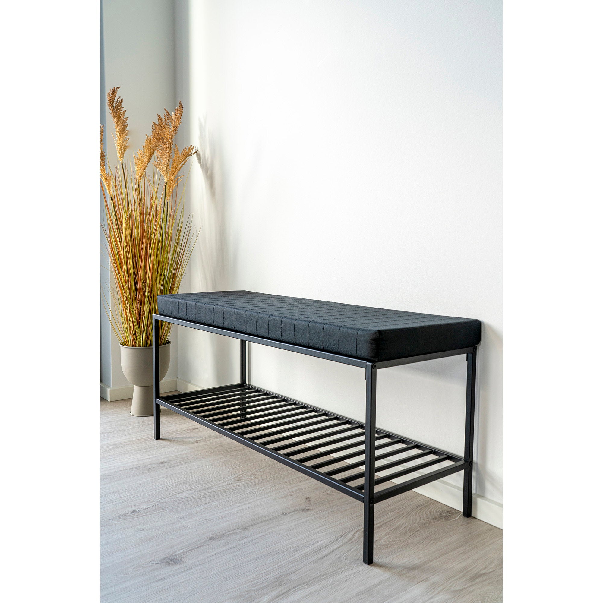 Vita Bench — Black