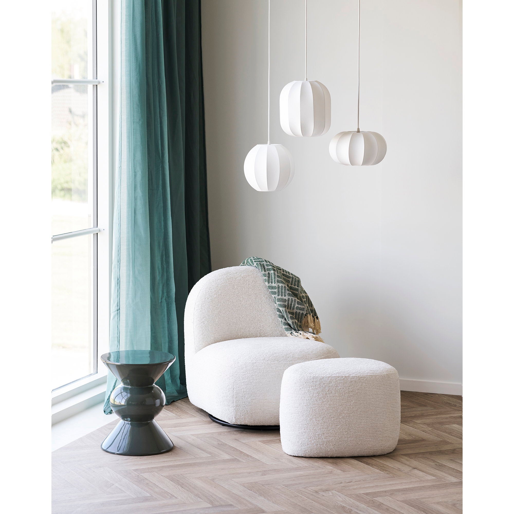 Hilo Pouf — Off-White