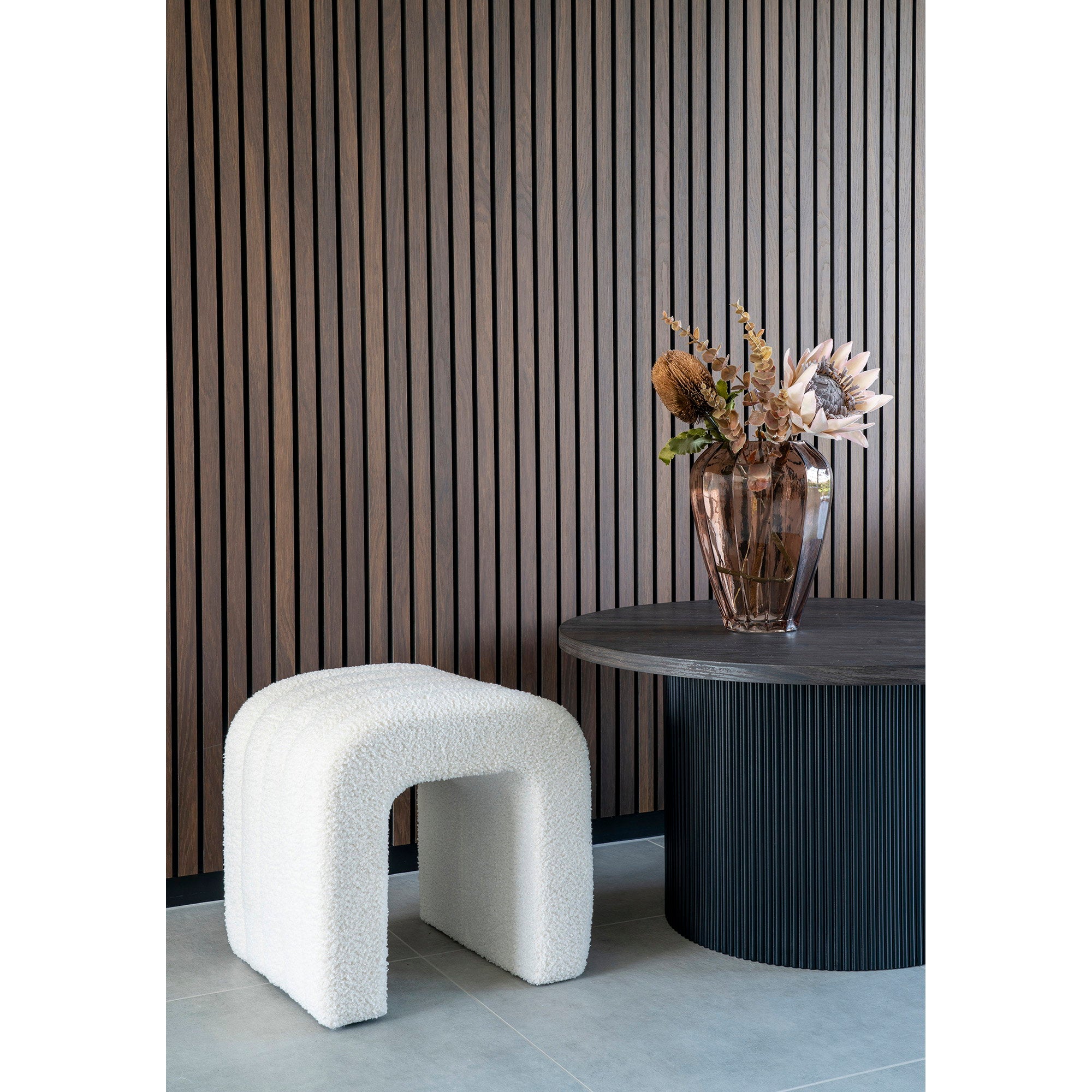 Colma Pouf — White