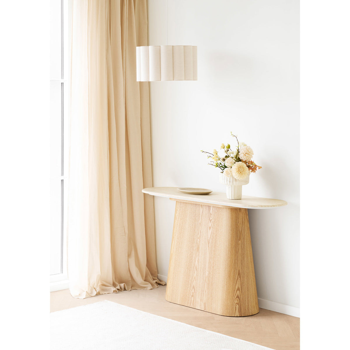 Larvik Console Table — Nature / Off-white