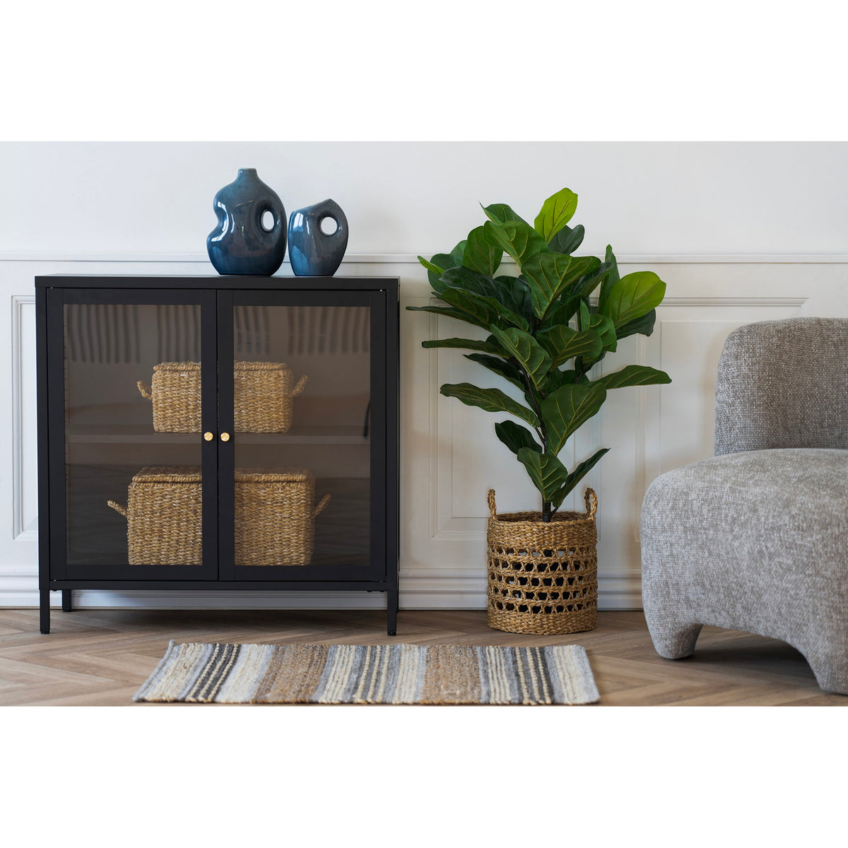 Dalby Cabinet — Black
