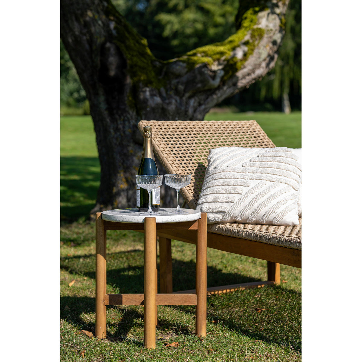Albany Cushion — White