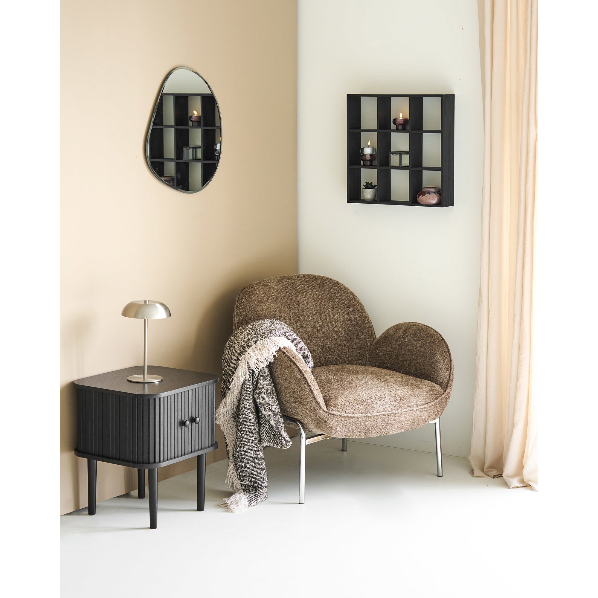 Sira Plaid — Beige / Brown