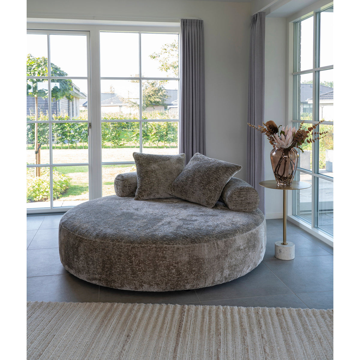 Mango Rug — Ivory