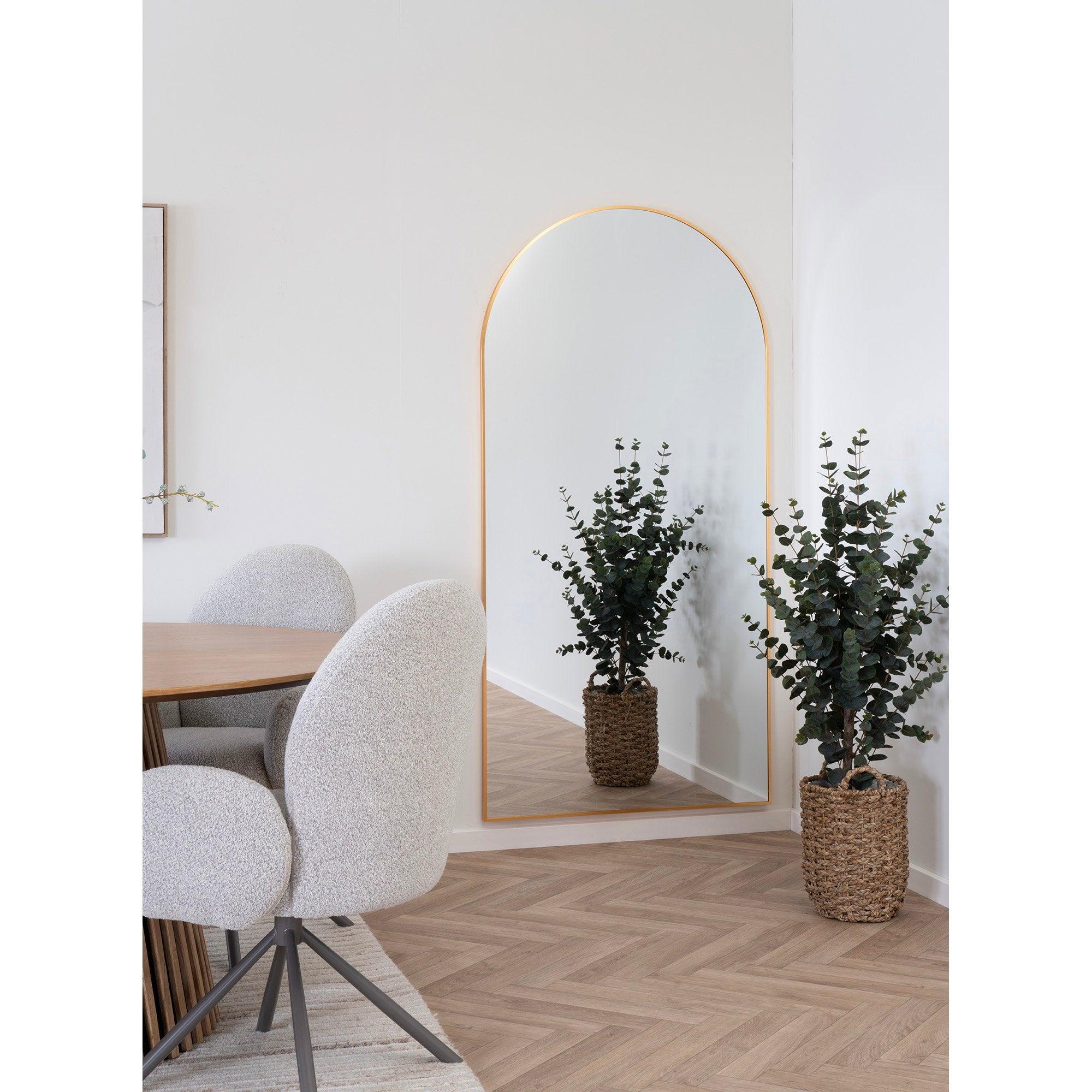 Madrid Mirror — Brass