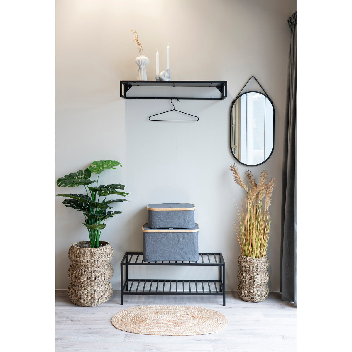 Vita Shoe Rack — Black