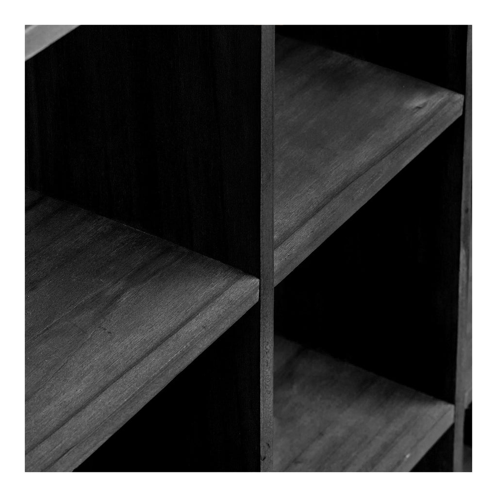 Moss Wall Shelf — Black