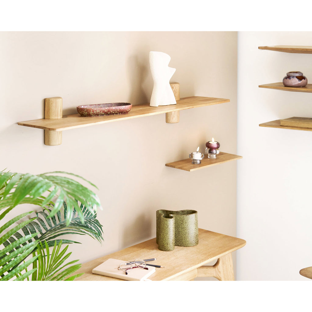 Calcata Wall Shelf — Oak