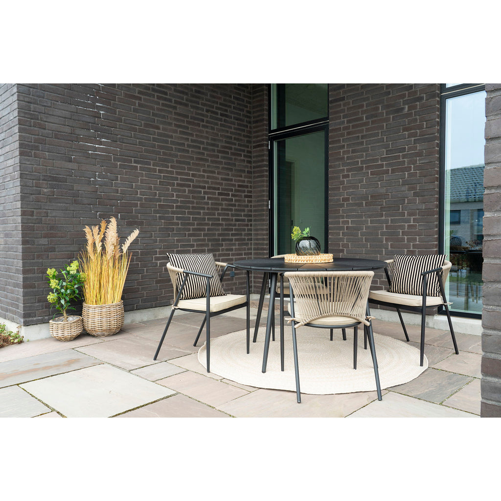 Pulo Baskets - Baskets, kubu rattan, natural set af 2