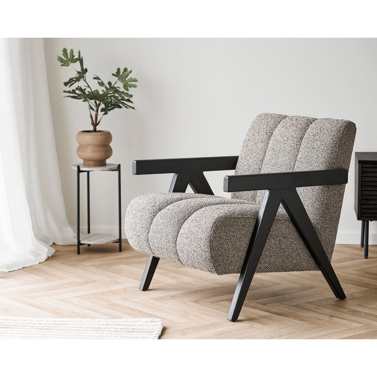 Flowerpot — Brown