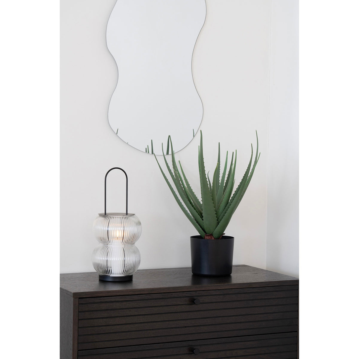 Lucena Lantern — Black