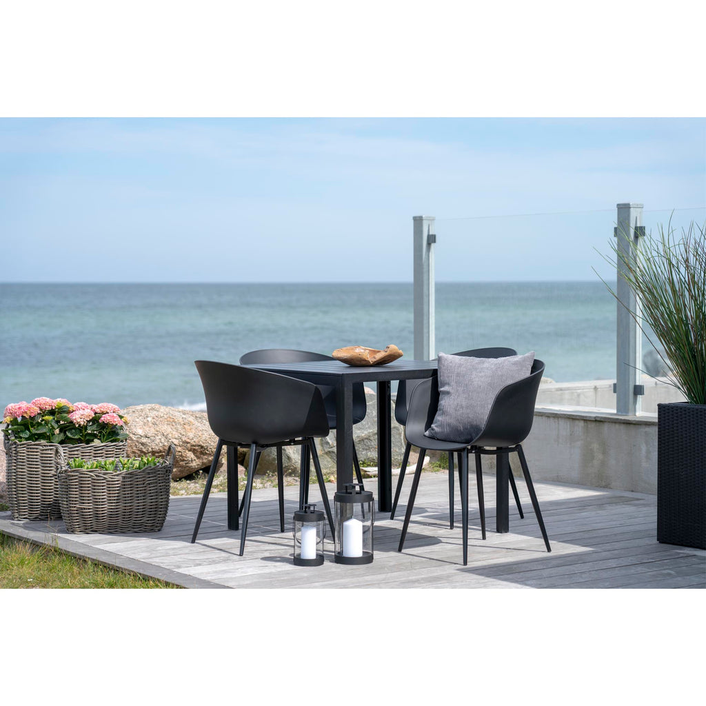 Roda Dining Chair — Black