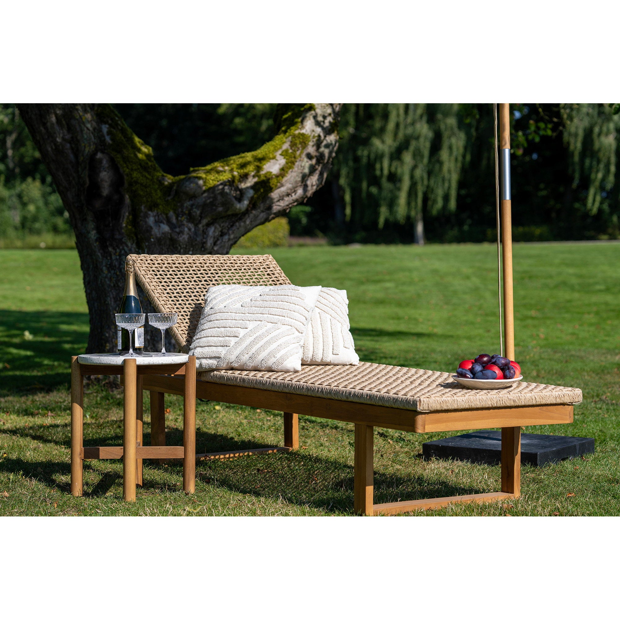 Derby Sun Lounger — Natural