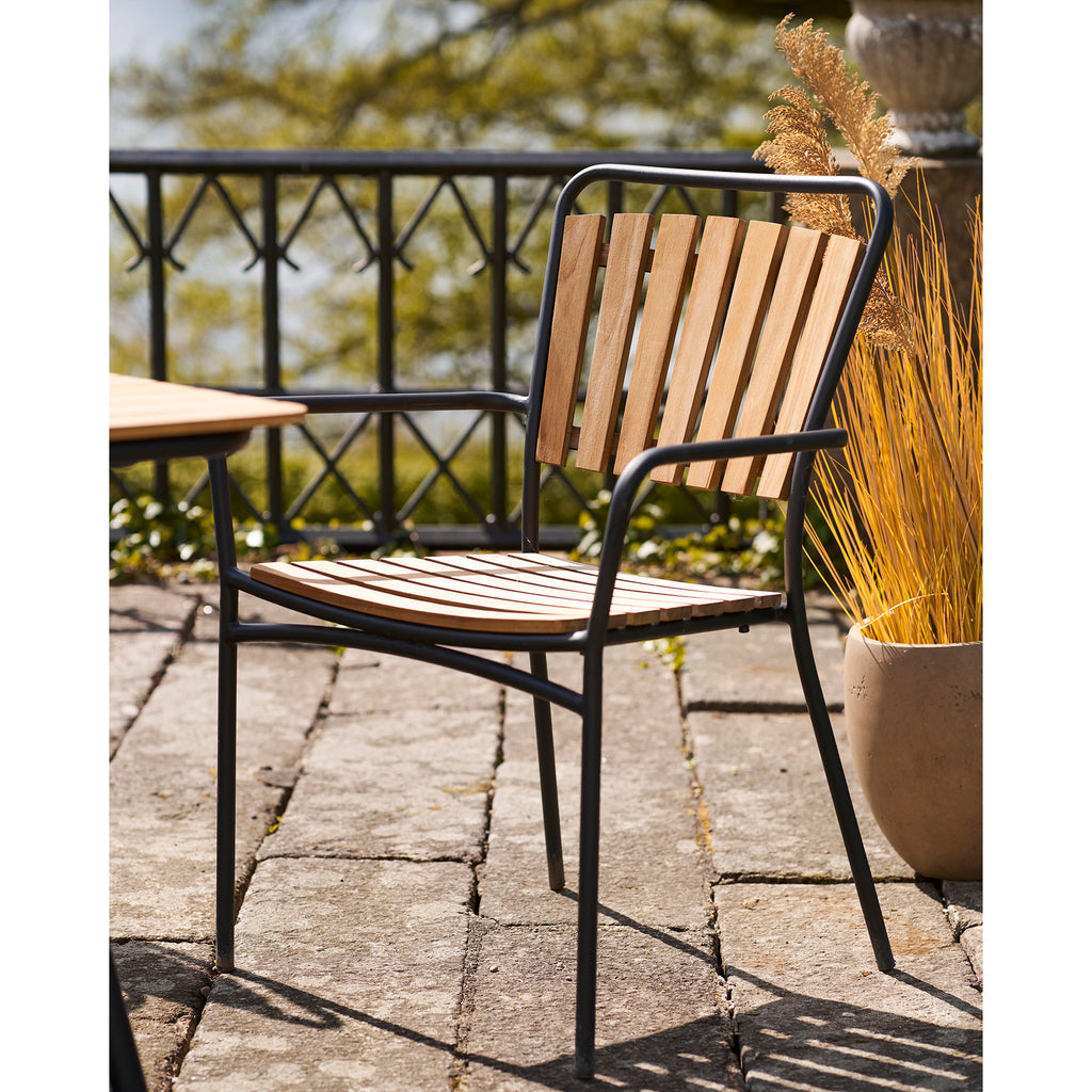 Cleveland Dining Chair — Natural / Black