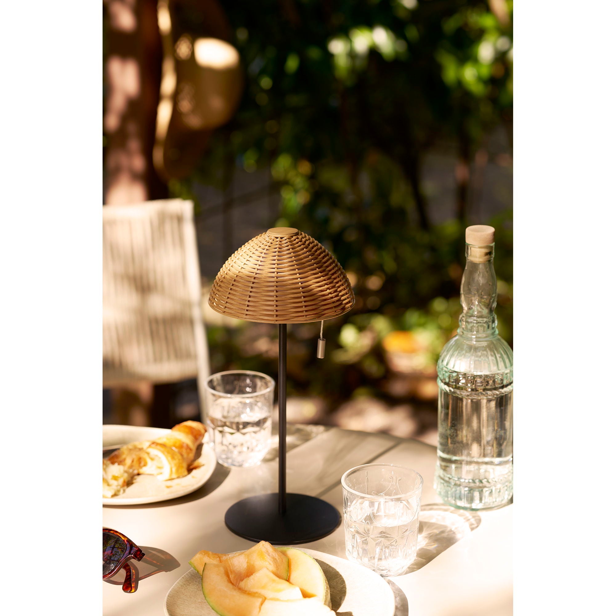 Wigan LED Table Lamp - Table lamp, metal, rechargeable, natural/black