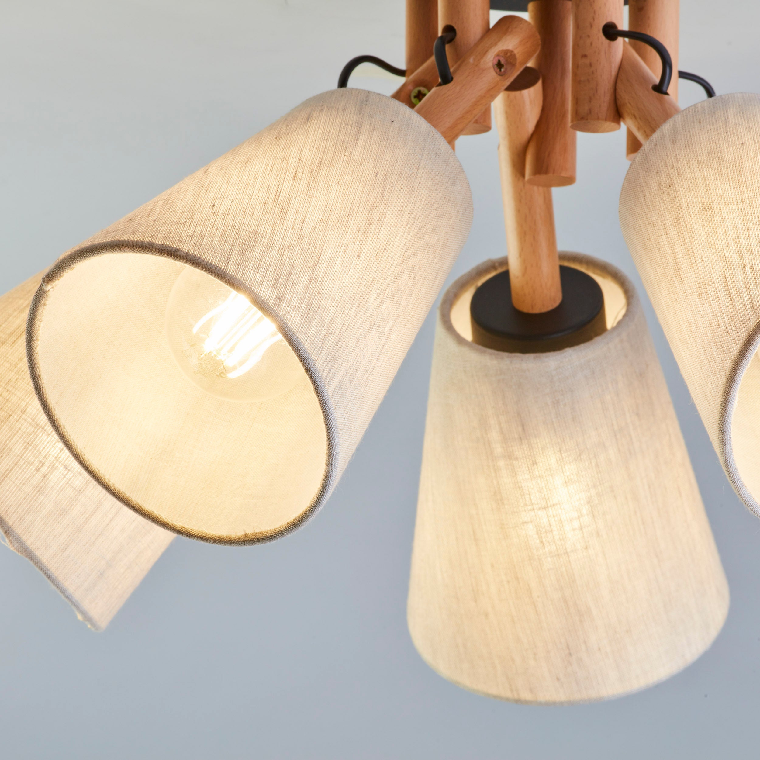 Vaio Sabia Raffia Ceiling Light
