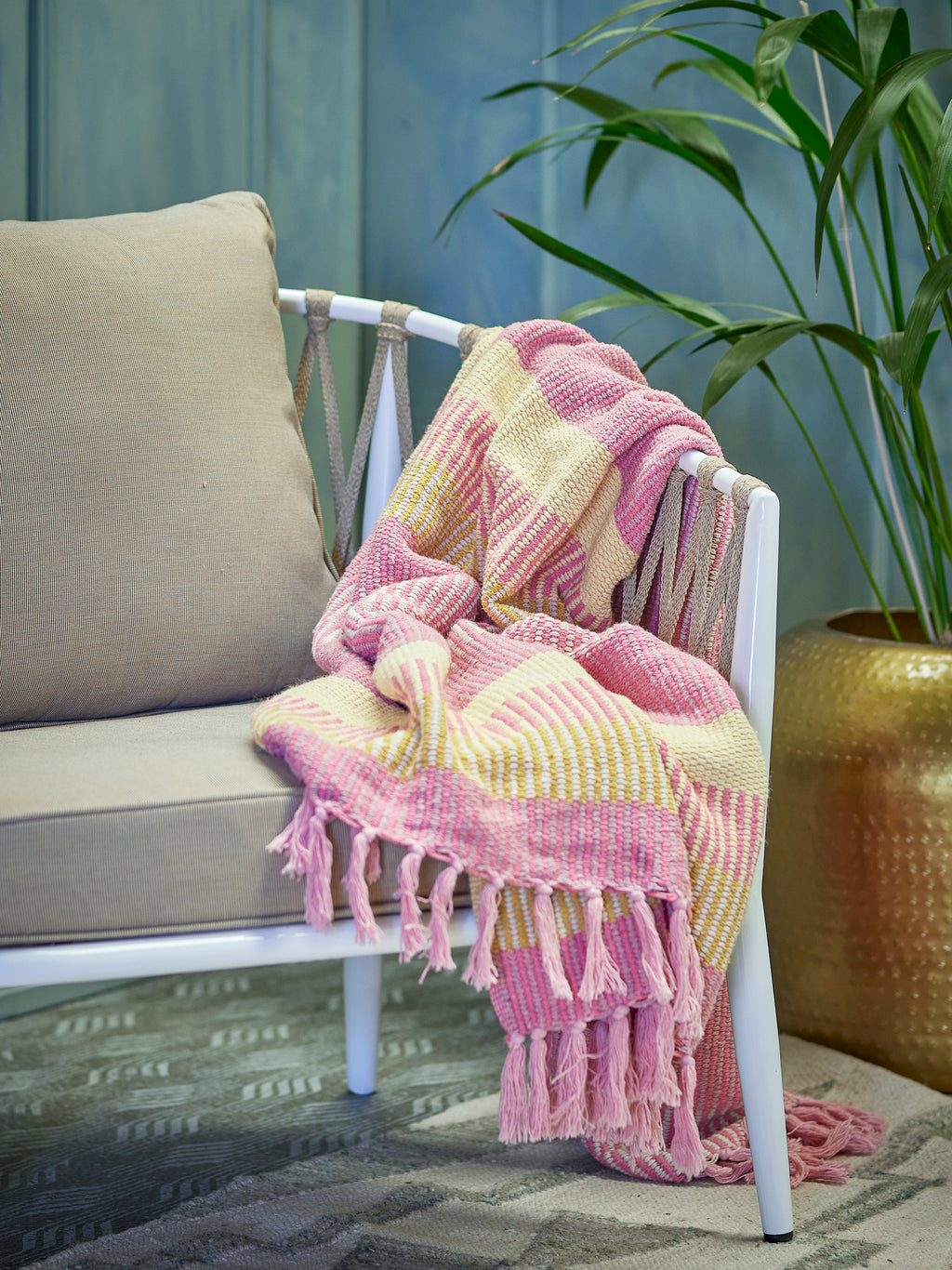 Isnel Throw, Pink, Recycled Cotton