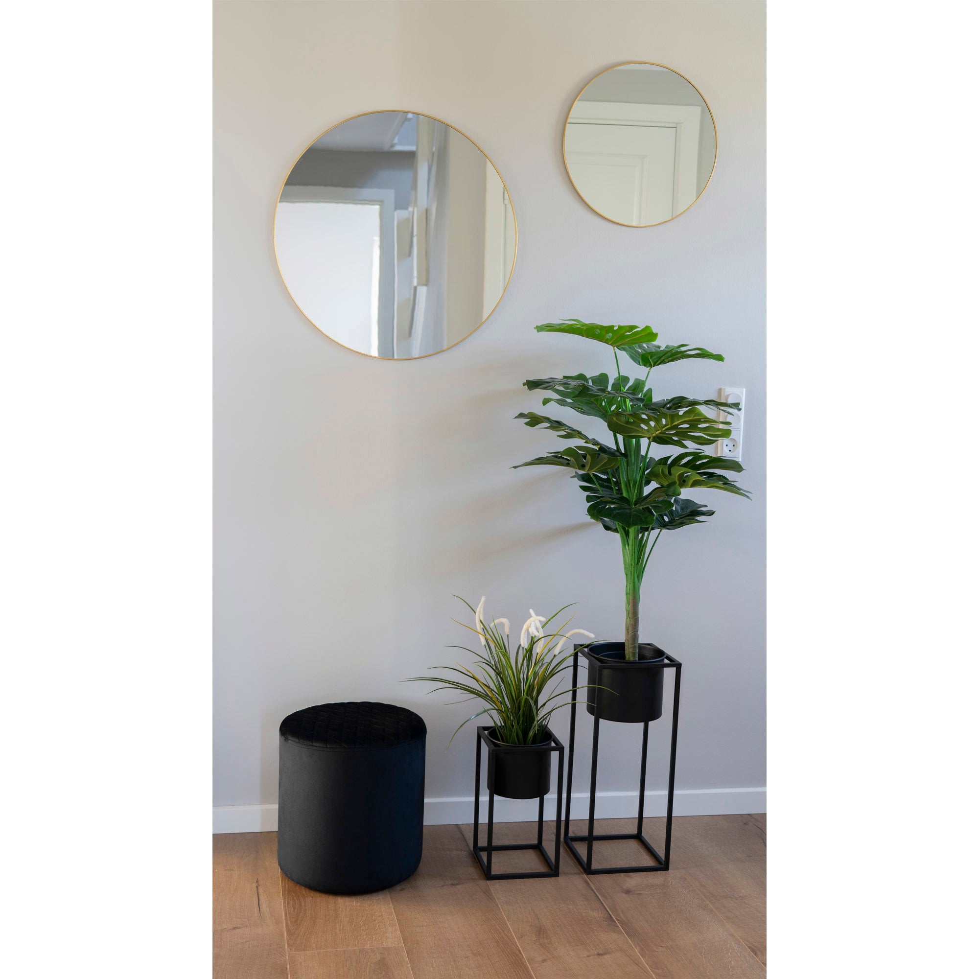 Marla Flowerpots — Black