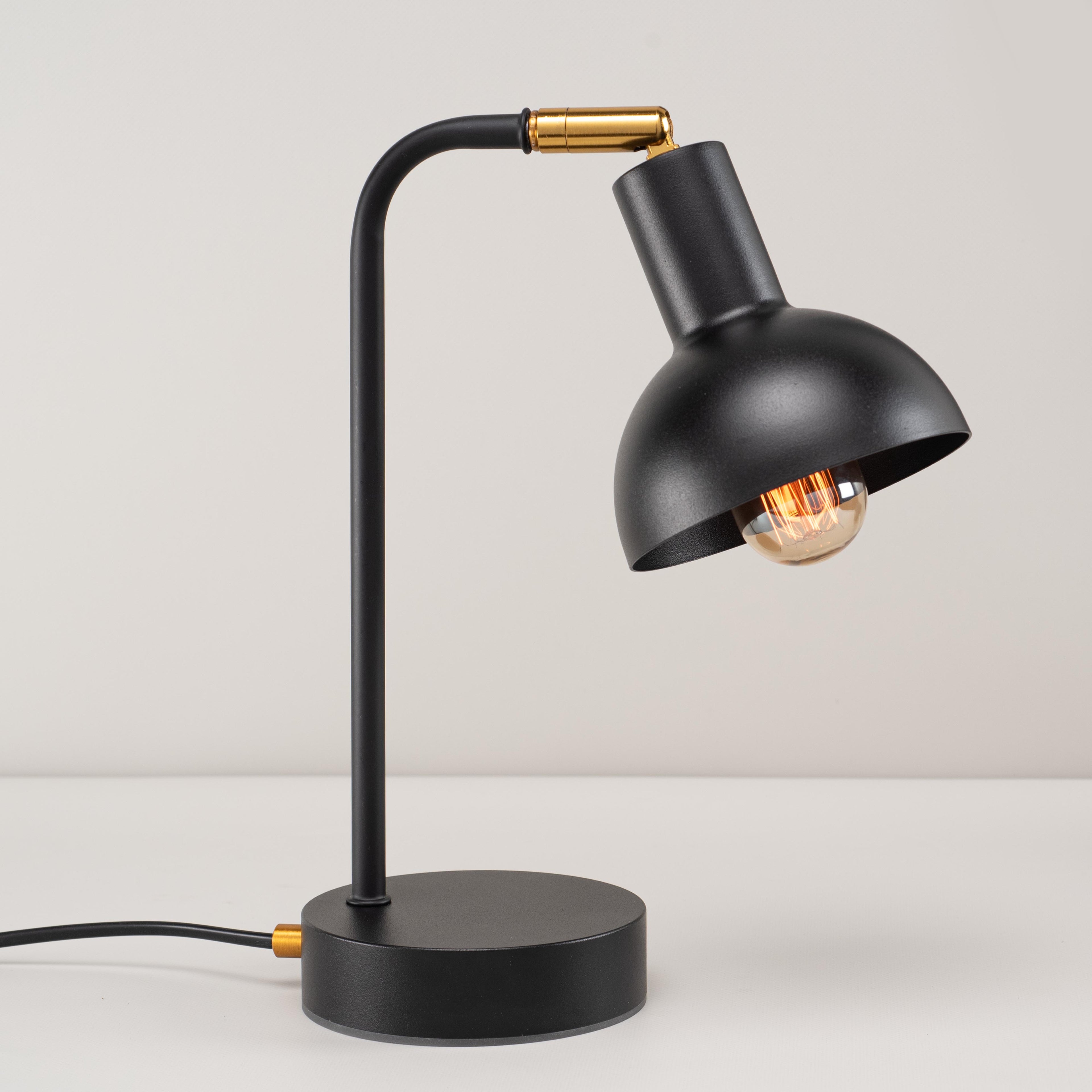 Bean table lamp
